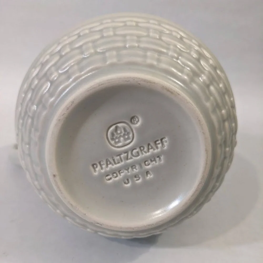 Vintage Pfaltzgraff Basketweave Stoneware Pitcher Off-White Vintage Farmhouse